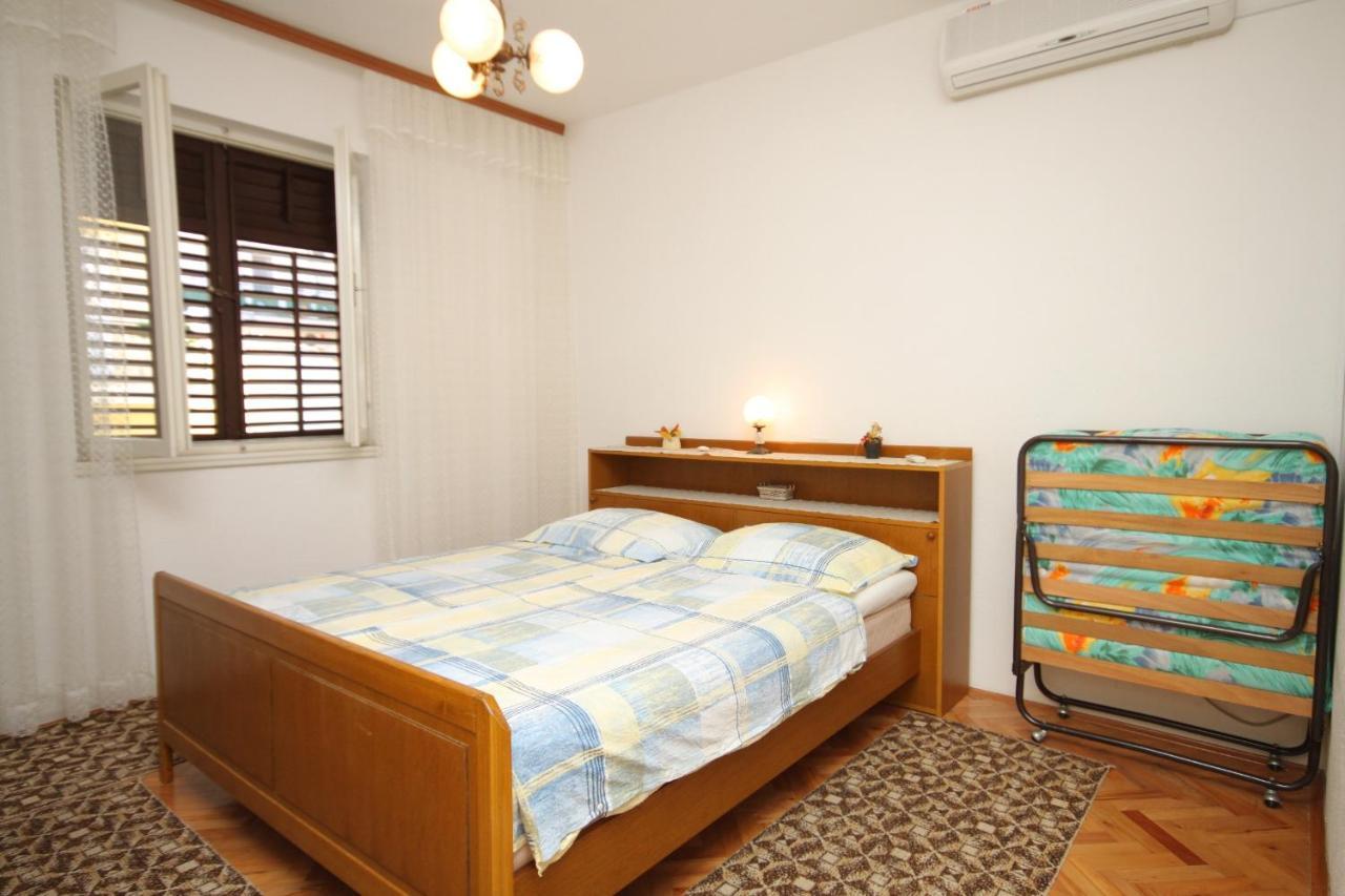With A Parking Space - 6778 Guest house 3*